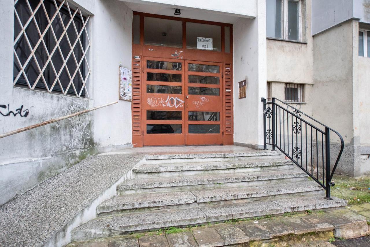 Private Studio In The Centre Varna Exteriör bild
