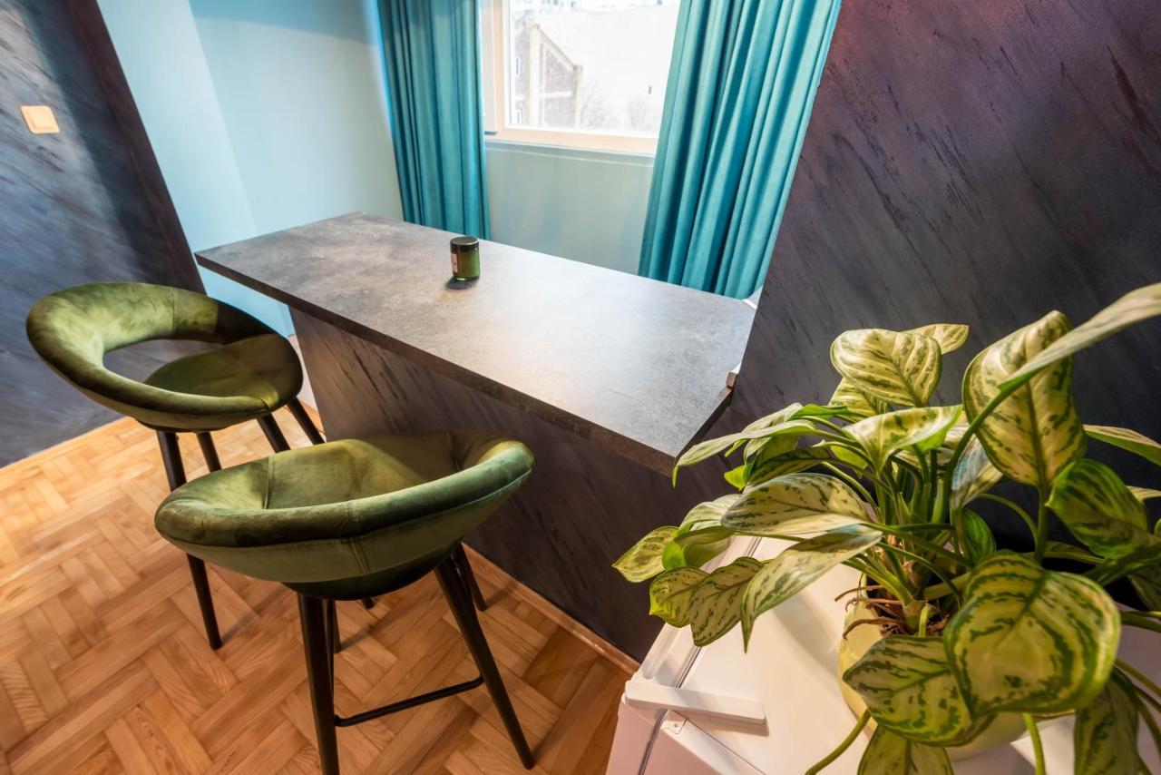 Private Studio In The Centre Varna Exteriör bild